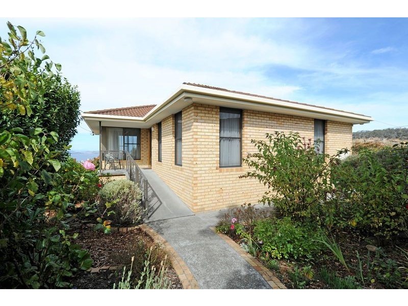 2 Raymont Terrace, Mount Stuart TAS 7000