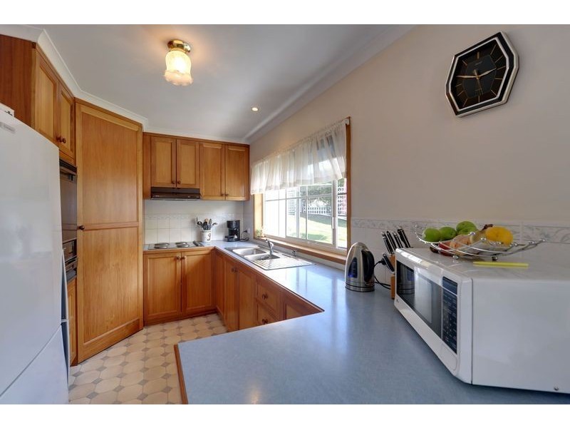 42 Gordon Street, Swansea TAS 7190