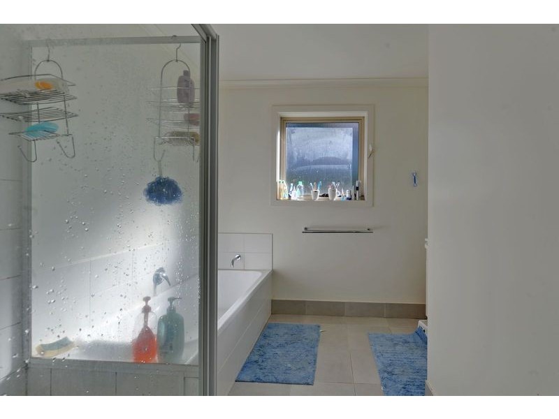 5/46 Willowbend Road, Kingston TAS 7050