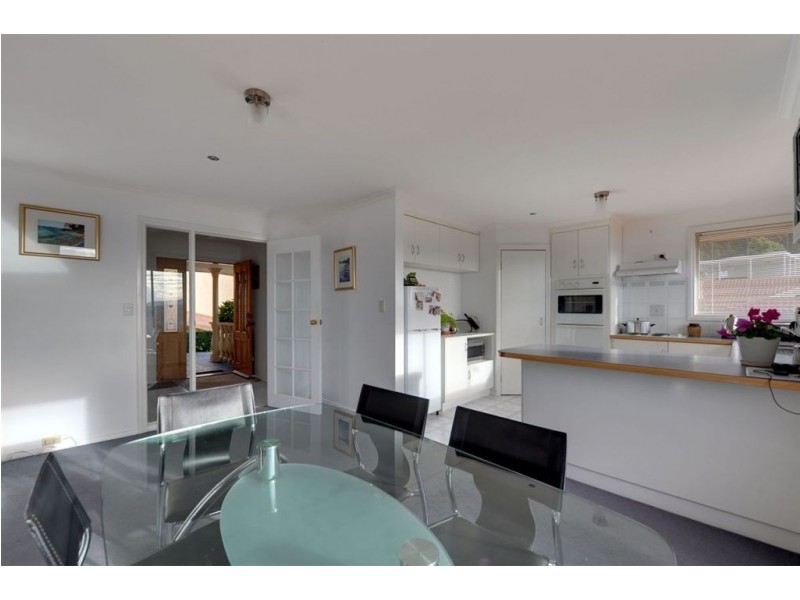 1/12 Date Court, Sandy Bay TAS 7005