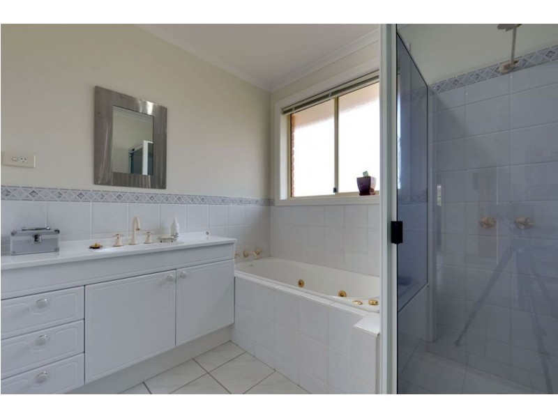 1/12 Date Court, Sandy Bay TAS 7005
