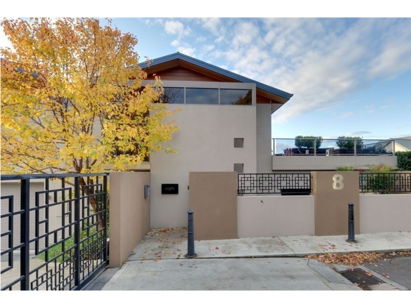 8 Stowell Avenue, Battery Point TAS 7004