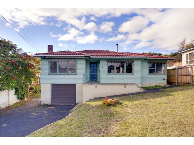 88 Kaoota Road, Rose Bay TAS 7015
