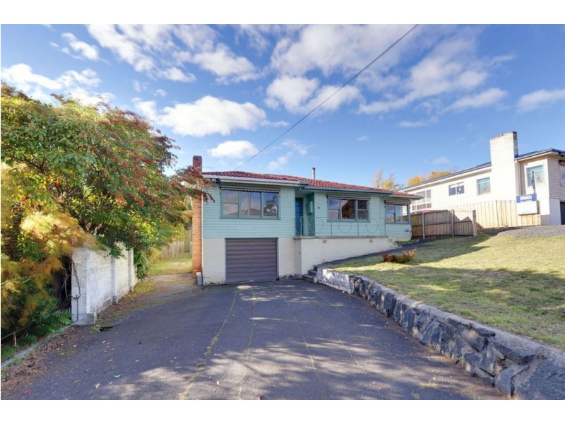 88 Kaoota Road, Rose Bay TAS 7015