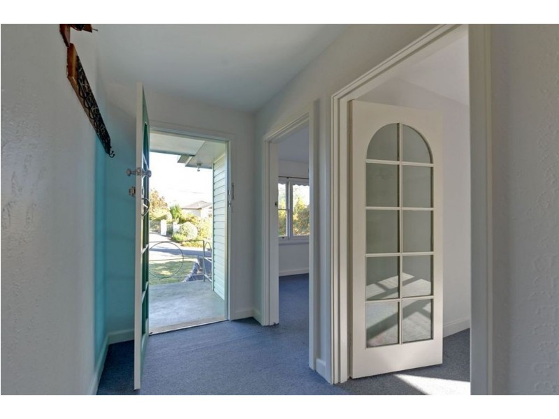88 Kaoota Road, Rose Bay TAS 7015