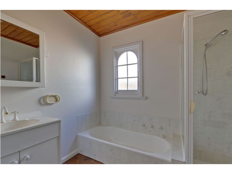 88 Kaoota Road, Rose Bay TAS 7015