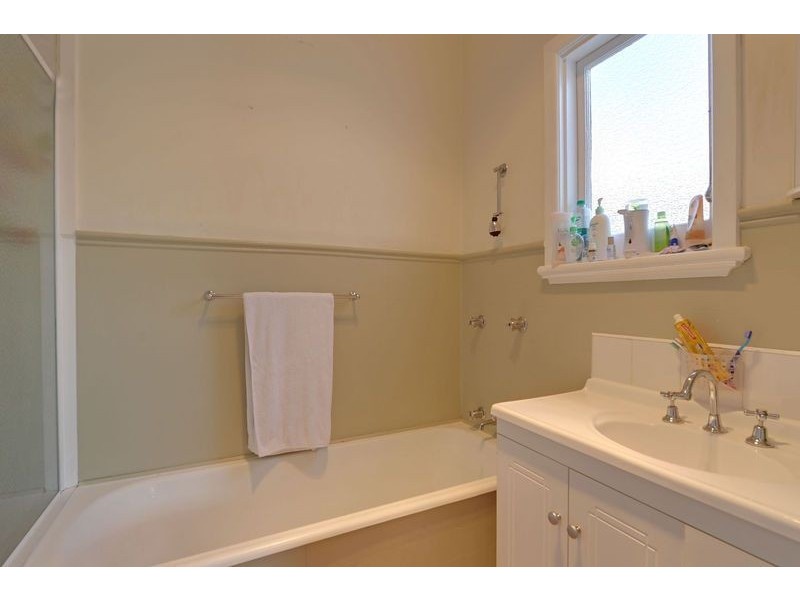 48 Carlton Street, New Town TAS 7008