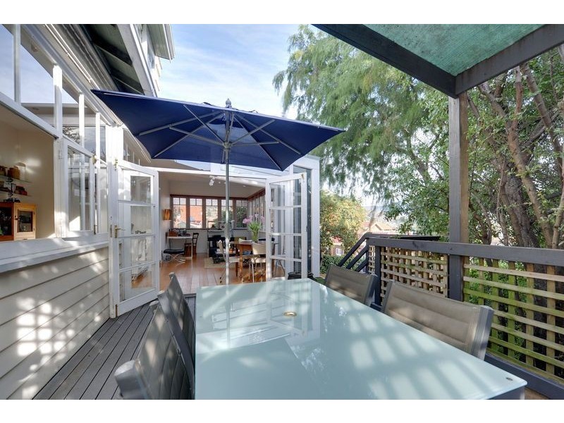 2/2B Stoke Street, New Town TAS 7008