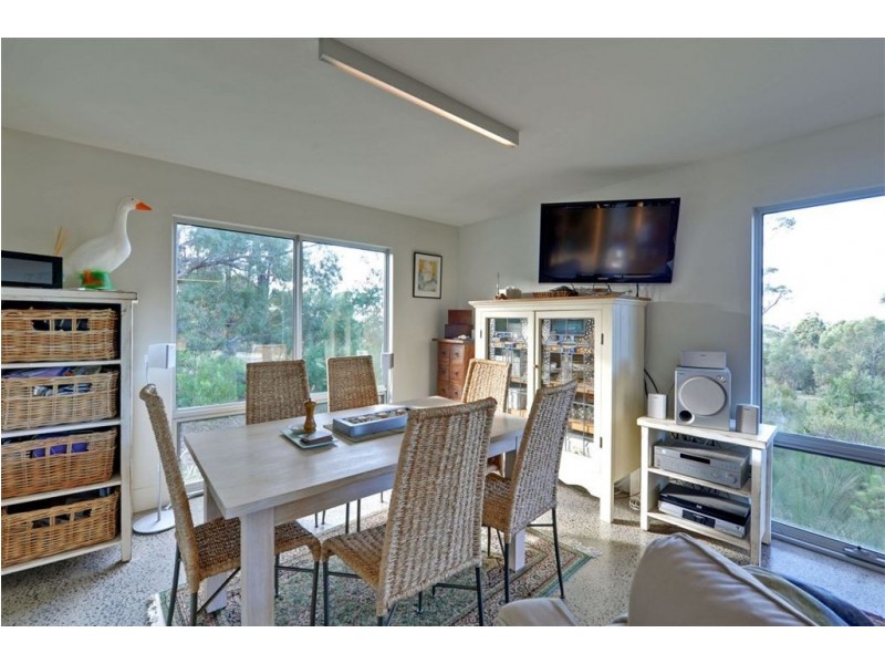 2/39 Happy Valley Road, Spring Beach TAS 7190