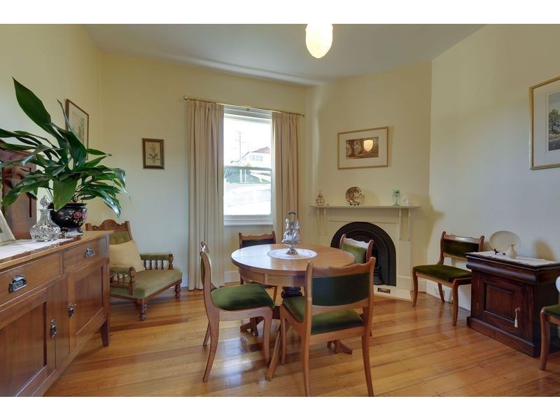 23 Poets Road, West Hobart TAS 7000
