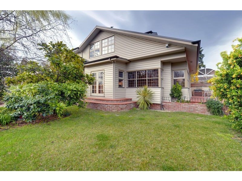 9 Heathorn Avenue, Sandy Bay TAS 7005