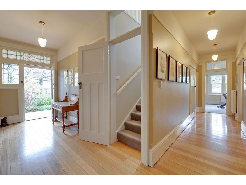 9 Heathorn Avenue, Sandy Bay TAS 7005