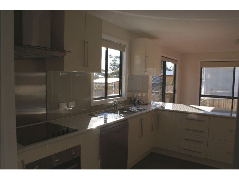 1/10 Brinsmead Road, Mount Nelson TAS 7007