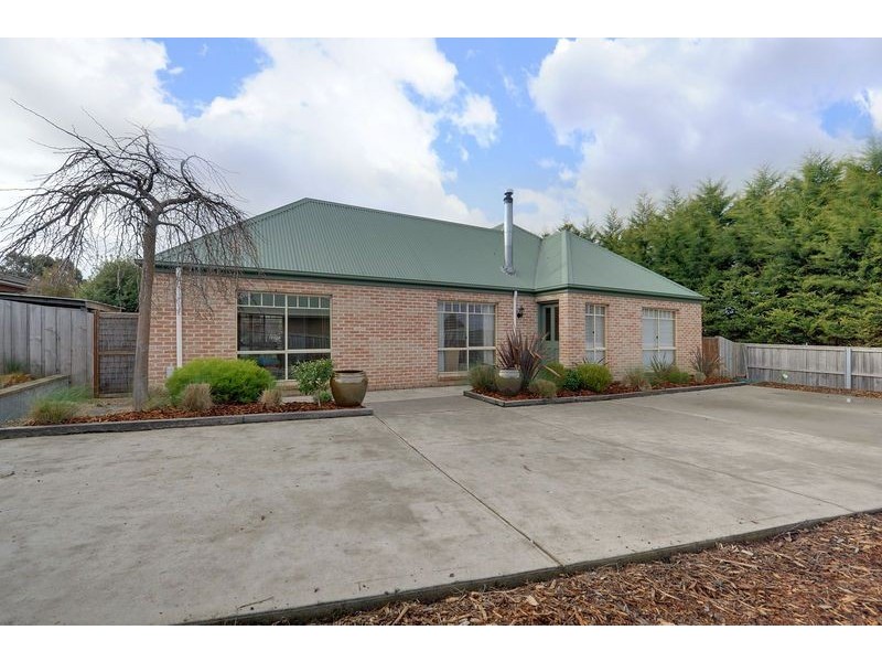 10 Iris Court, Kingston TAS 7050