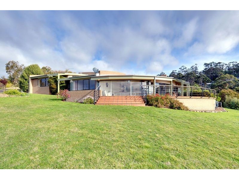 40 Fossil Cove Drive, Tinderbox TAS 7054