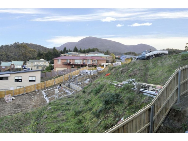 63a Ruth Drive, Lenah Valley TAS 7008