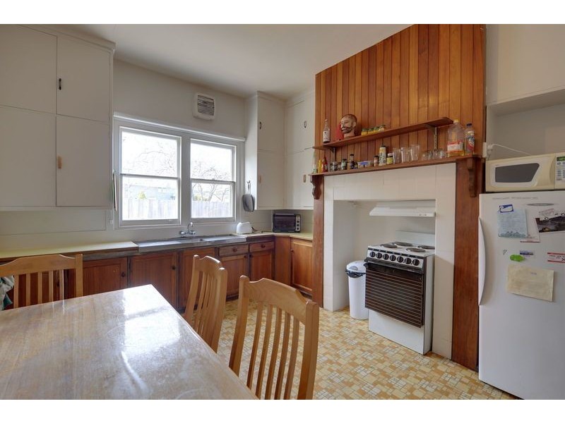 46 Lincoln Street, Lindisfarne TAS 7015