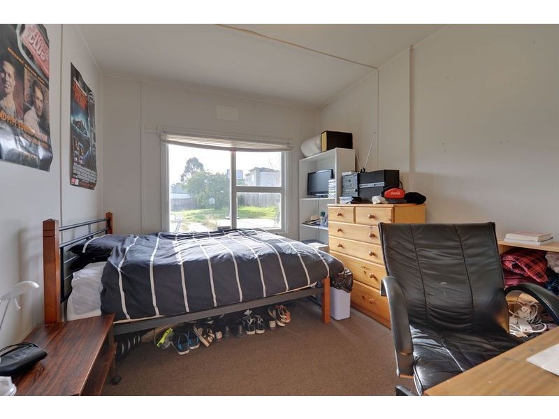 46 Lincoln Street, Lindisfarne TAS 7015