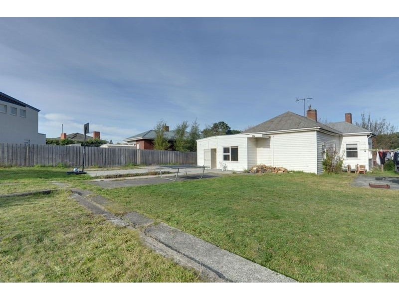 46A Lincoln Street, Lindisfarne TAS 7015