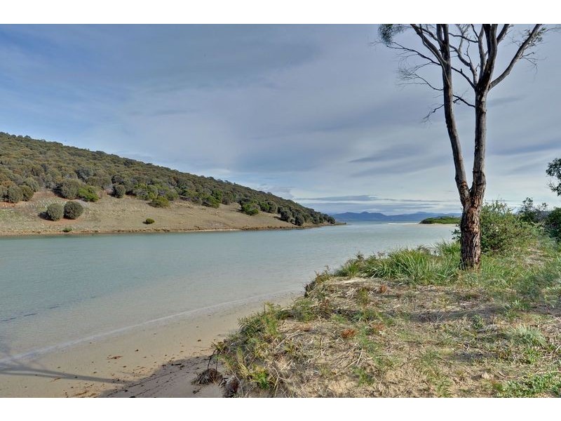 20 River Street, Carlton TAS 7173