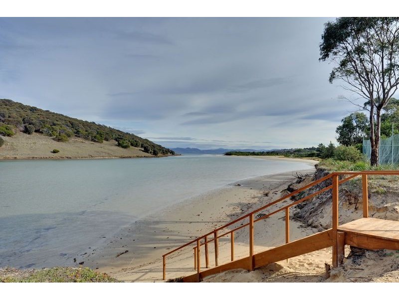 20 River Street, Carlton TAS 7173