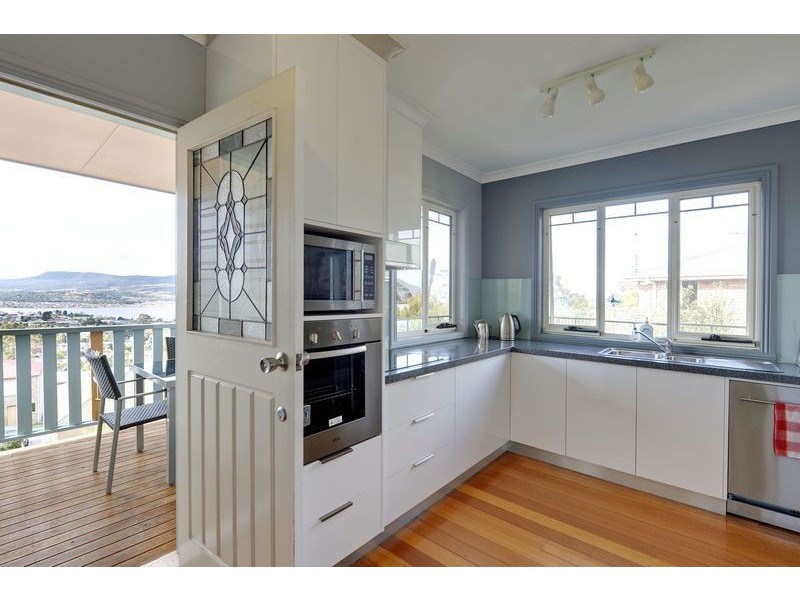 17 Ebden Street, Claremont TAS 7011