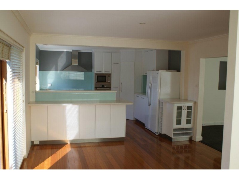 38 Channel Highway, Taroona TAS 7053