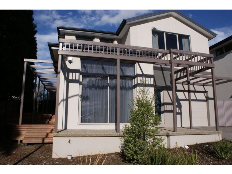 4/36 Maning Avenue, Sandy Bay TAS 7005