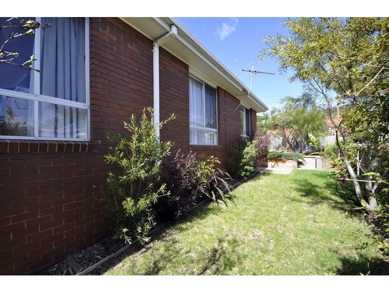 2/125A August Road, Lenah Valley TAS 7008