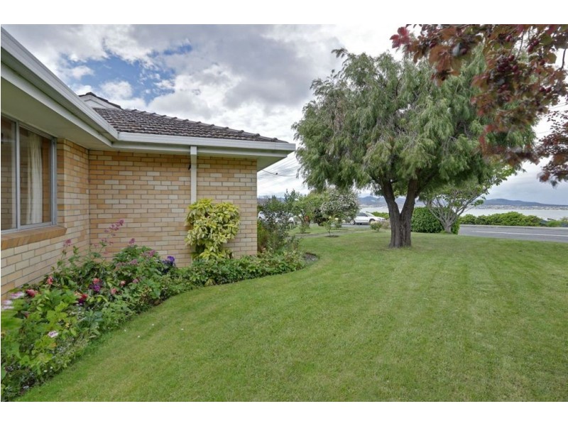 1/69 Red Chapel Avenue, Sandy Bay TAS 7005