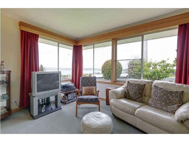 1/69 Red Chapel Avenue, Sandy Bay TAS 7005