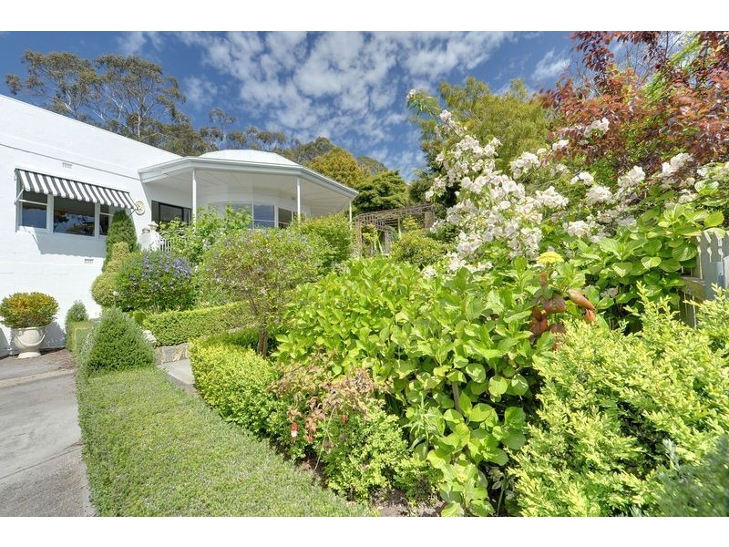 123 Channel Highway, Taroona TAS 7053