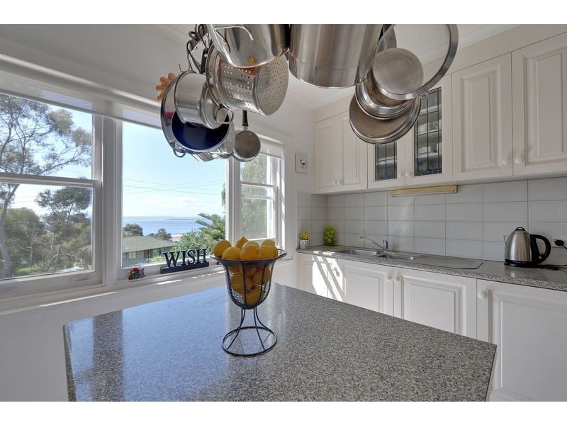 123 Channel Highway, Taroona TAS 7053