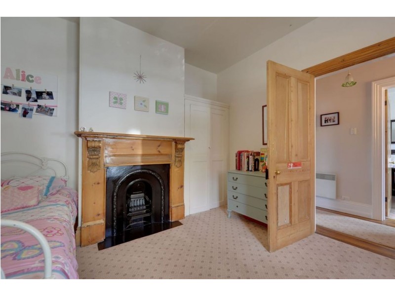 15 Denison Street, South Hobart TAS 7004