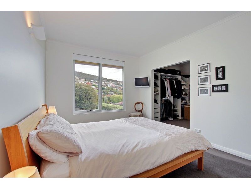 59 Lipscombe Avenue, Sandy Bay TAS 7005