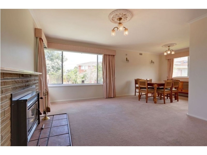 16 Owanda Street, Howrah TAS 7018