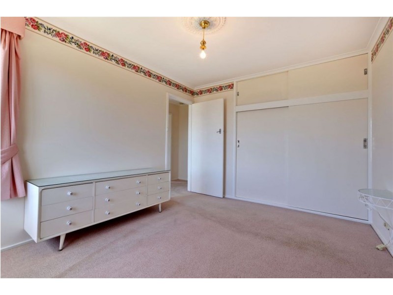 16 Owanda Street, Howrah TAS 7018