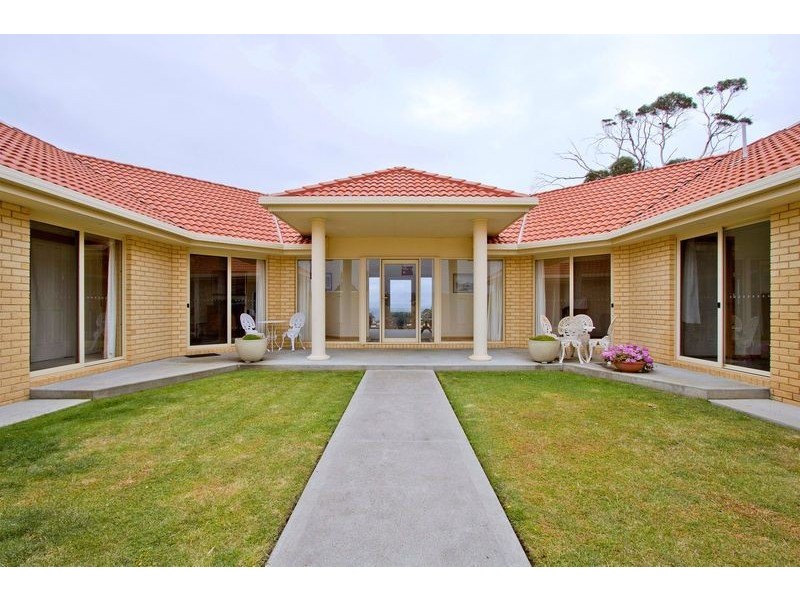 40 Gordon Street, Swansea TAS 7190