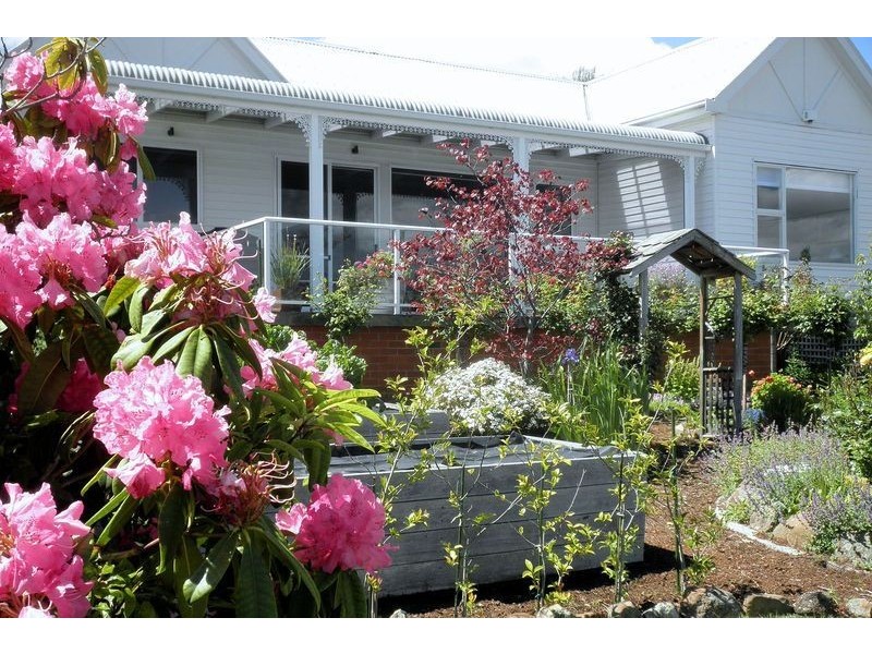 49 Esplanade, Lindisfarne TAS 7015