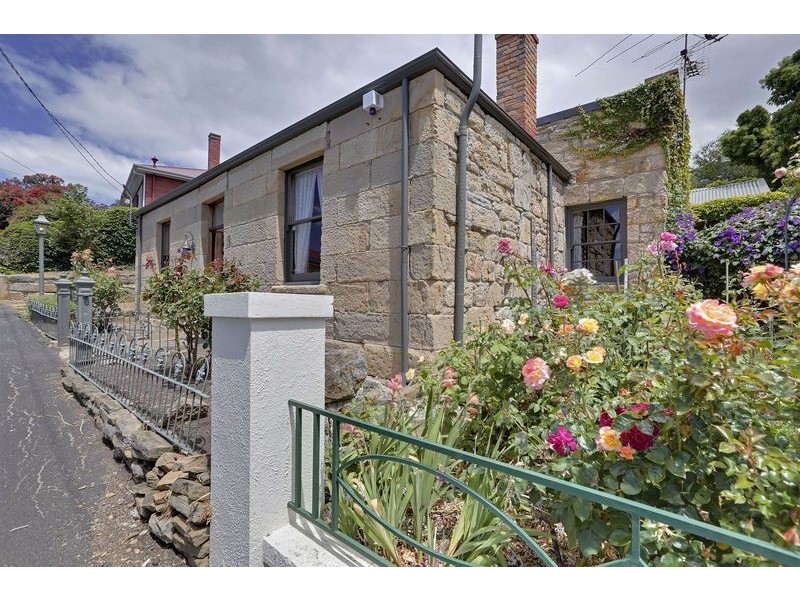 18 Frederick Street, West Hobart TAS 7000