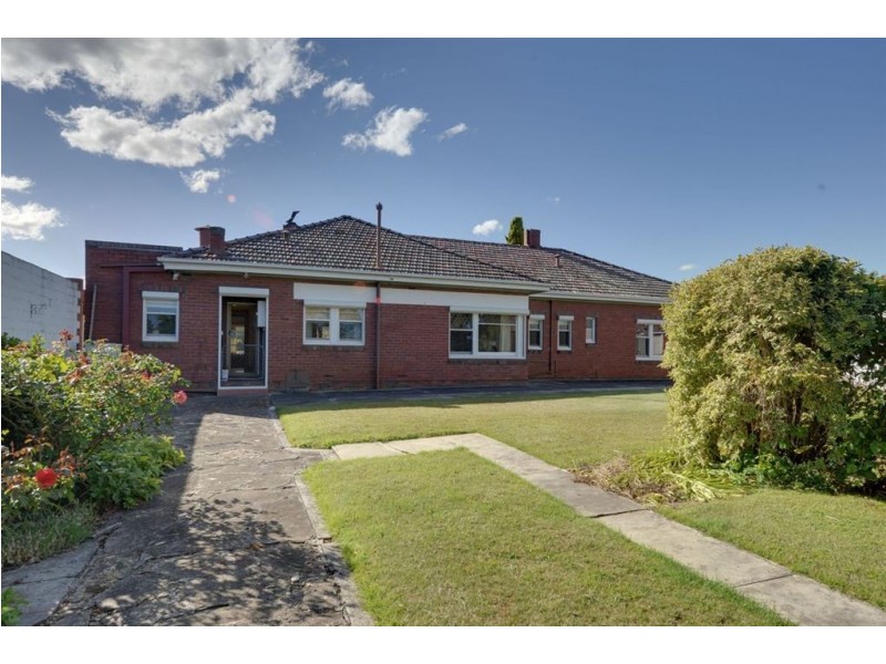 10 David Avenue, Sandy Bay TAS 7005