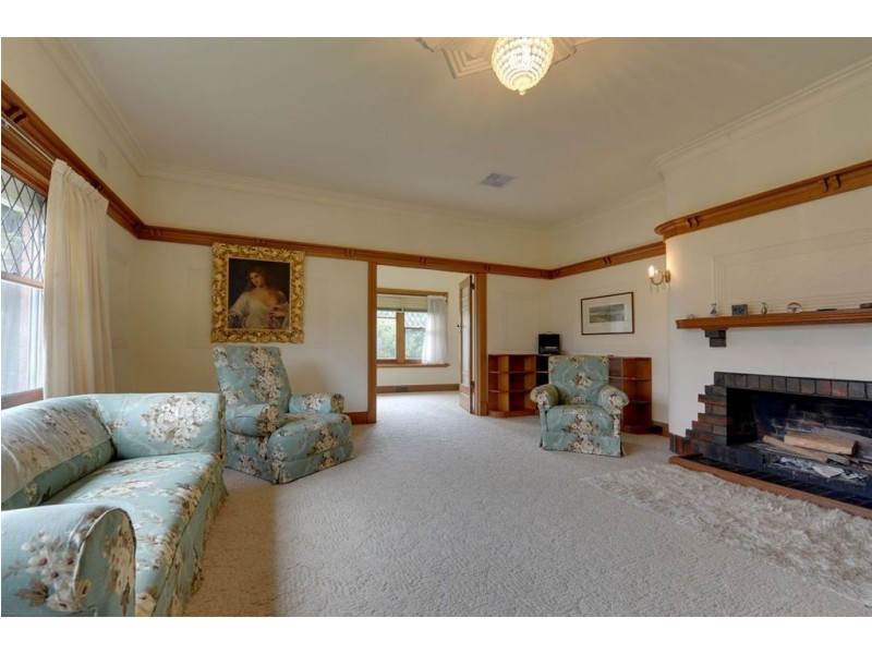 10 David Avenue, Sandy Bay TAS 7005
