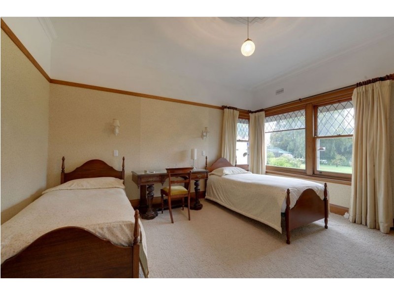10 David Avenue, Sandy Bay TAS 7005