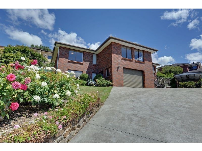 57 Fisher Avenue, Sandy Bay TAS 7005