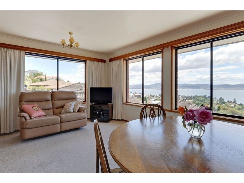 57 Fisher Avenue, Sandy Bay TAS 7005