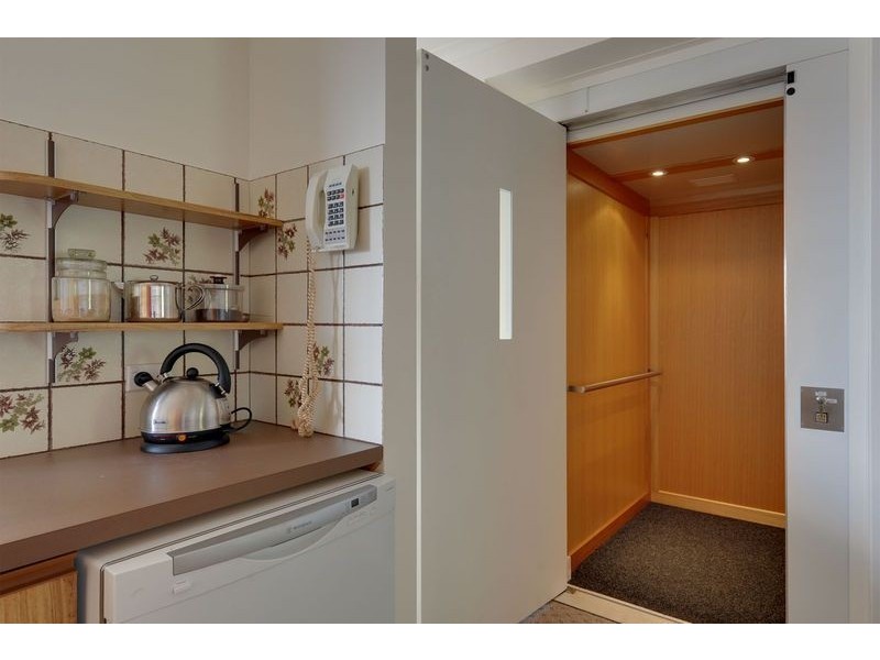 57 Fisher Avenue, Sandy Bay TAS 7005