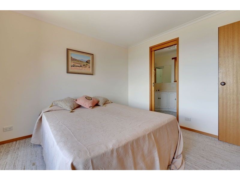 57 Fisher Avenue, Sandy Bay TAS 7005