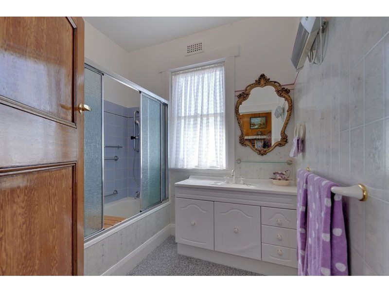 161 Augusta Road, Lenah Valley TAS 7008