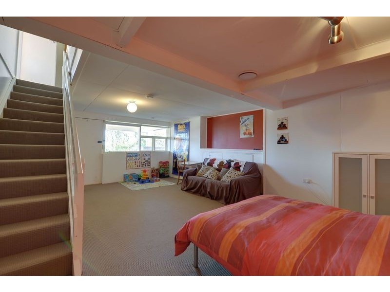 16 Ogilvie Street, Mount Stuart TAS 7000