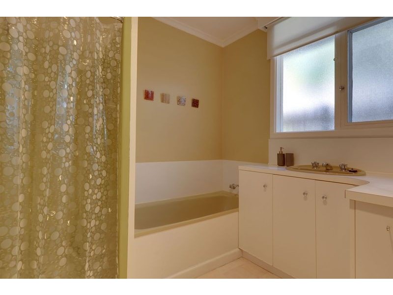 16 Ogilvie Street, Mount Stuart TAS 7000